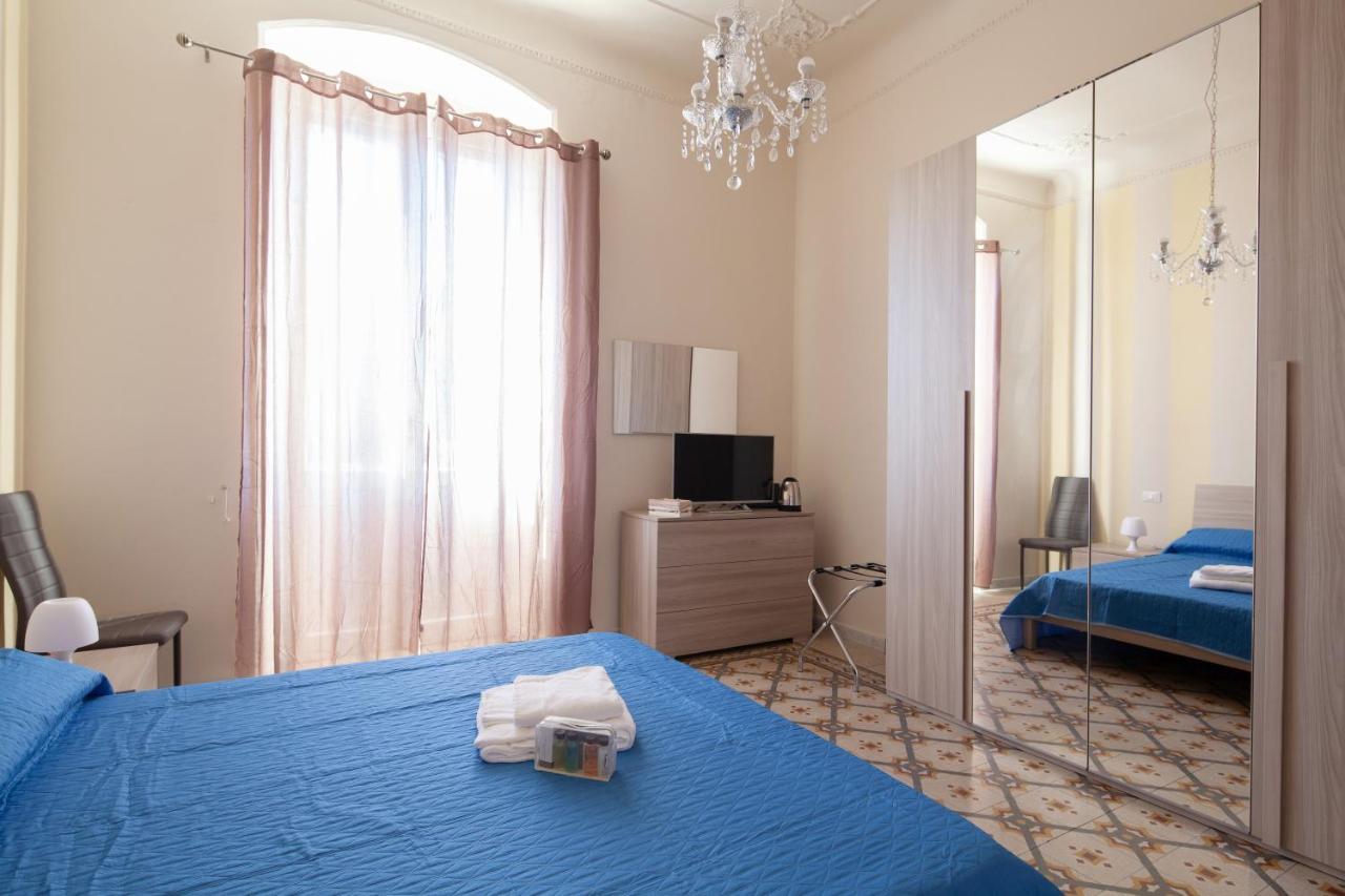 Rent Rooms 斯培西亚 外观 照片