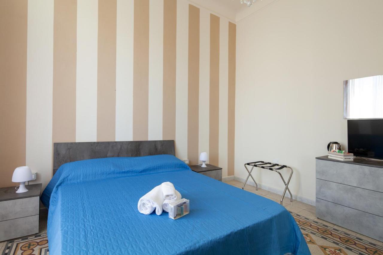 Rent Rooms 斯培西亚 外观 照片